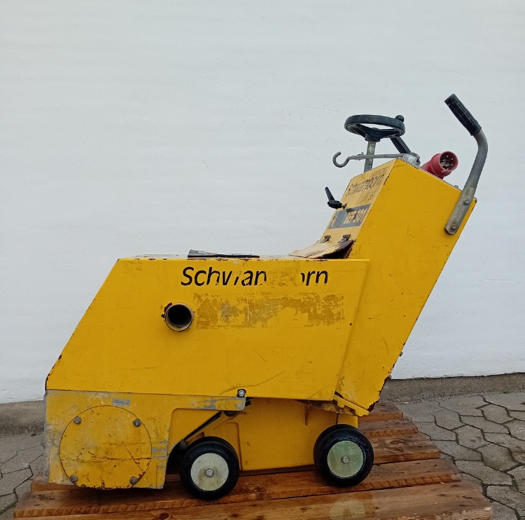 Schwamborn BEF301, Brugt fræsemaskine