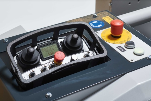 Schwamborn BEF400RC, Fræser