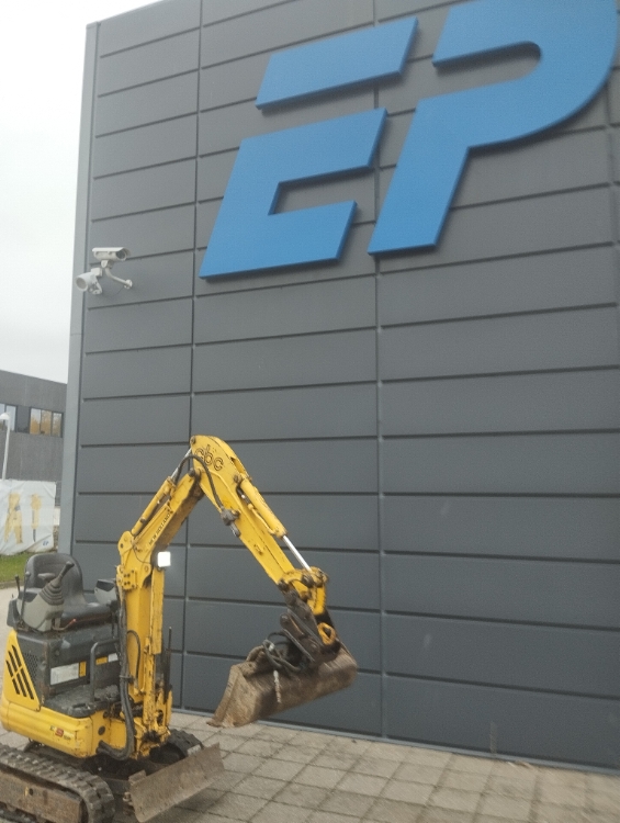 New Holland E9SR, Brugt minigraver