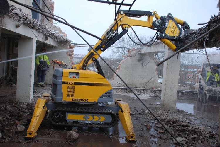 Brokk 160, Nedbrydningsrobot