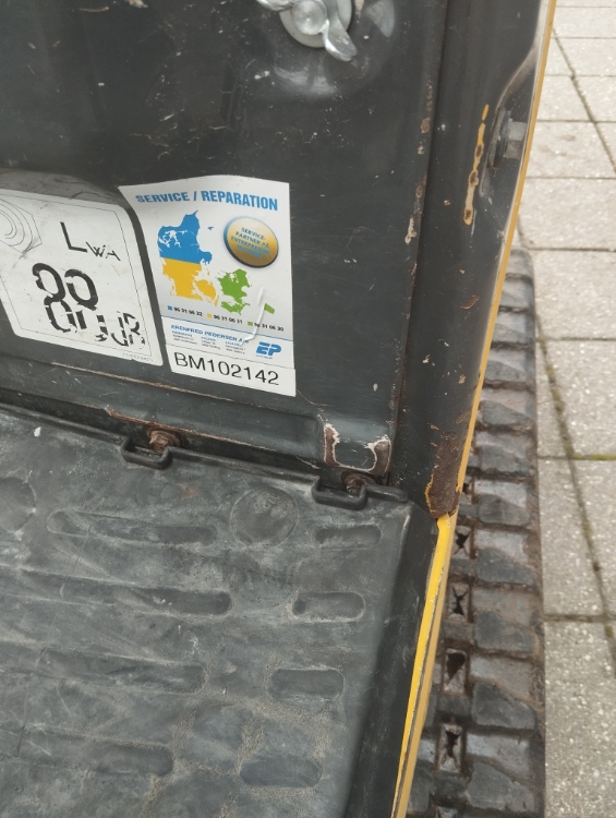 New Holland E9SR, Brugt minigraver