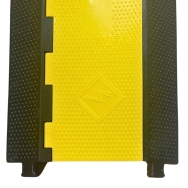 Overkørselsrampe, 3 kanaler