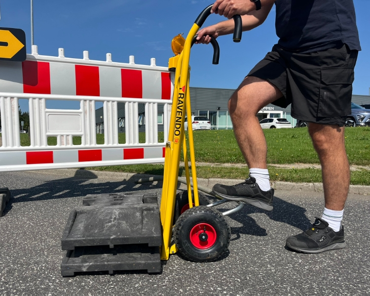 Sækkevogn til skiltefødder