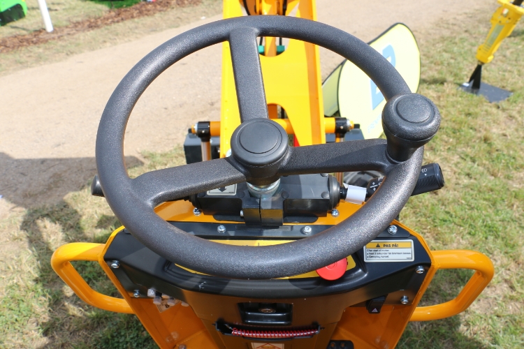 Thwaites 1 Ton, m/drejelig tip