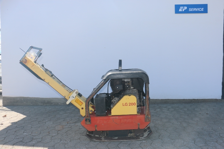 Dynapac LG200, Brugt pladevibrator
